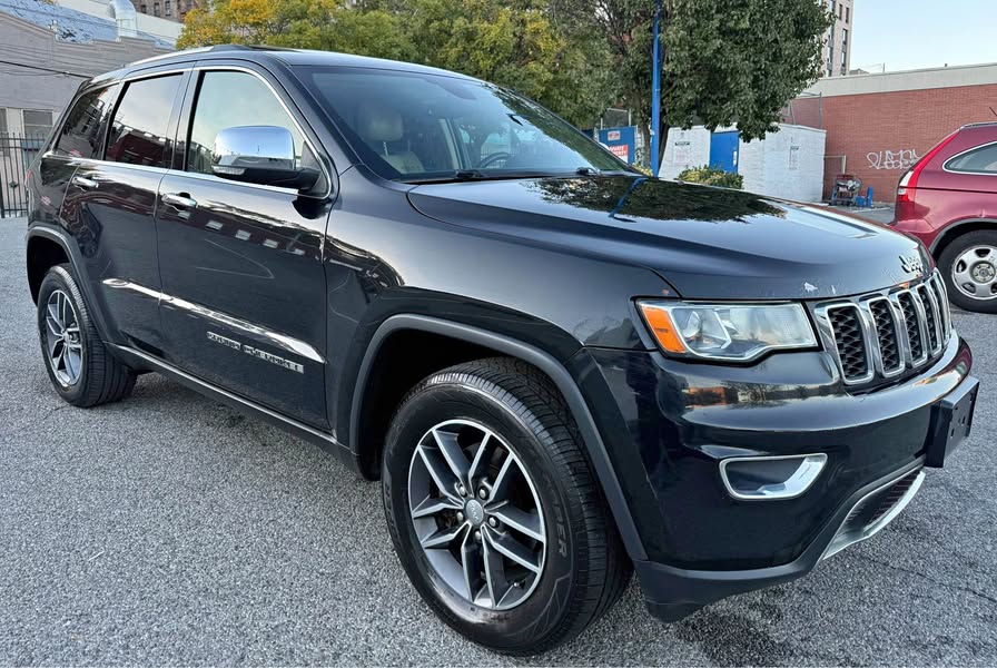 2017 Jeep Grand Cherokee - Limited Sport Utility 4D