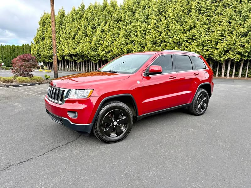 2011 Jeep Grand Cherokee - Laredo Sport Utility 4D