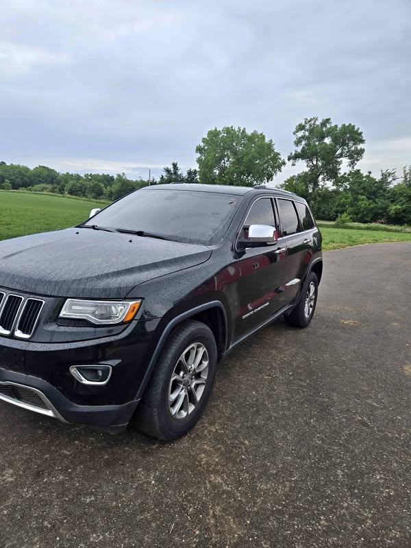 2014 Jeep Grand Cherokee - Limited Sport Utility 4D