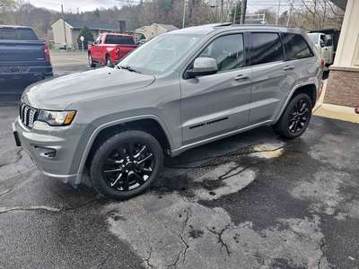 2020 Jeep Grand Cherokee - Altitude Sport Utility 4D