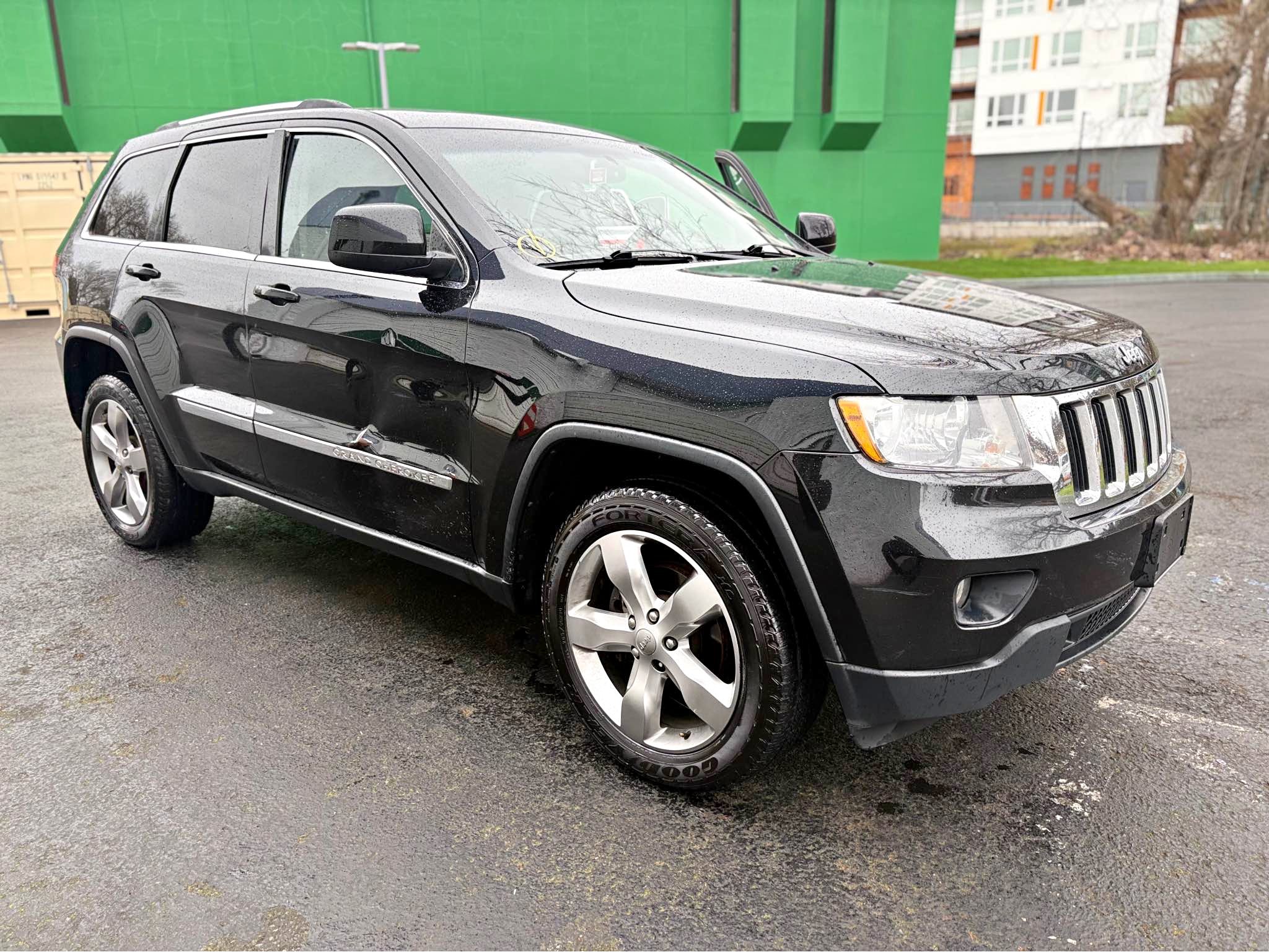 2013 Jeep Grand Cherokee - Sport Utility 4D