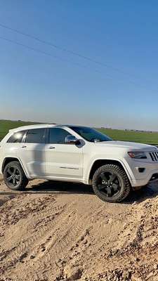 2014 Jeep Grand Cherokee - Overland Sport Utility 4D