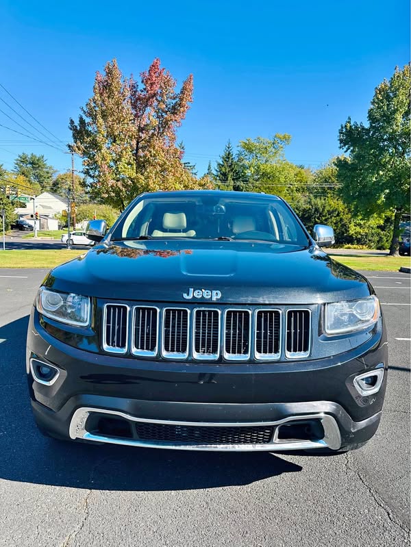 2015 Jeep Grand Cherokee - Limited Sport Utility 4D