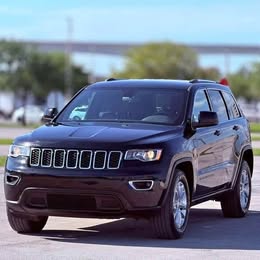 2021 Jeep GRAND CHEROKEE LAREDO E SPORT UTILITY 4D