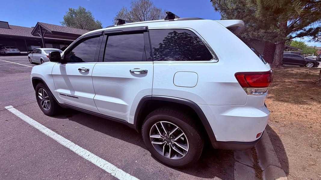 2020 Jeep Grand Cherokee - Limited Sport Utility 4D