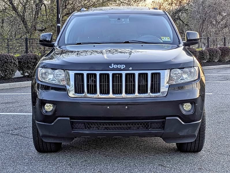 2011 Jeep Grand Cherokee - Laredo Sport Utility 4D