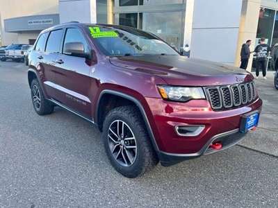 2017 Jeep Grand Cherokee - TrailHawk Sport Utility 4D