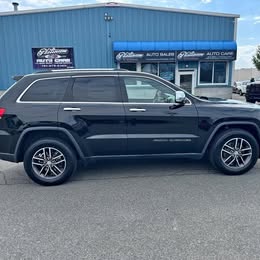 2017 Jeep GRAND CHEROKEE