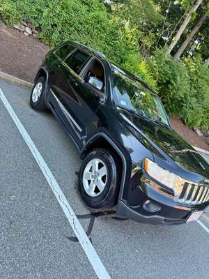 2013 Jeep Grand Cherokee - Laredo Sport Utility 4D