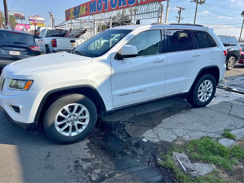 2016 Jeep Grand Cherokee - All New Laredo Sport Utility 4D