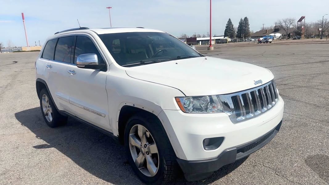2011 Jeep Grand Cherokee - Limited Sport Utility 4D