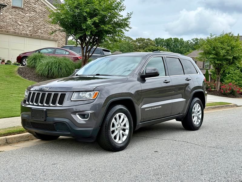 2015 Jeep Grand Cherokee - Laredo Sport Utility 4D