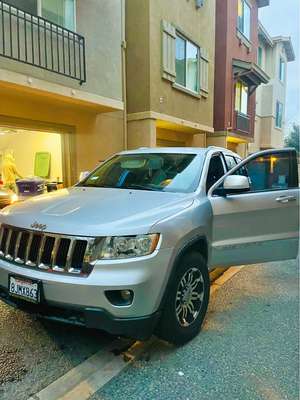 2012 Jeep Grand Cherokee - Laredo A Sport Utility 4D
