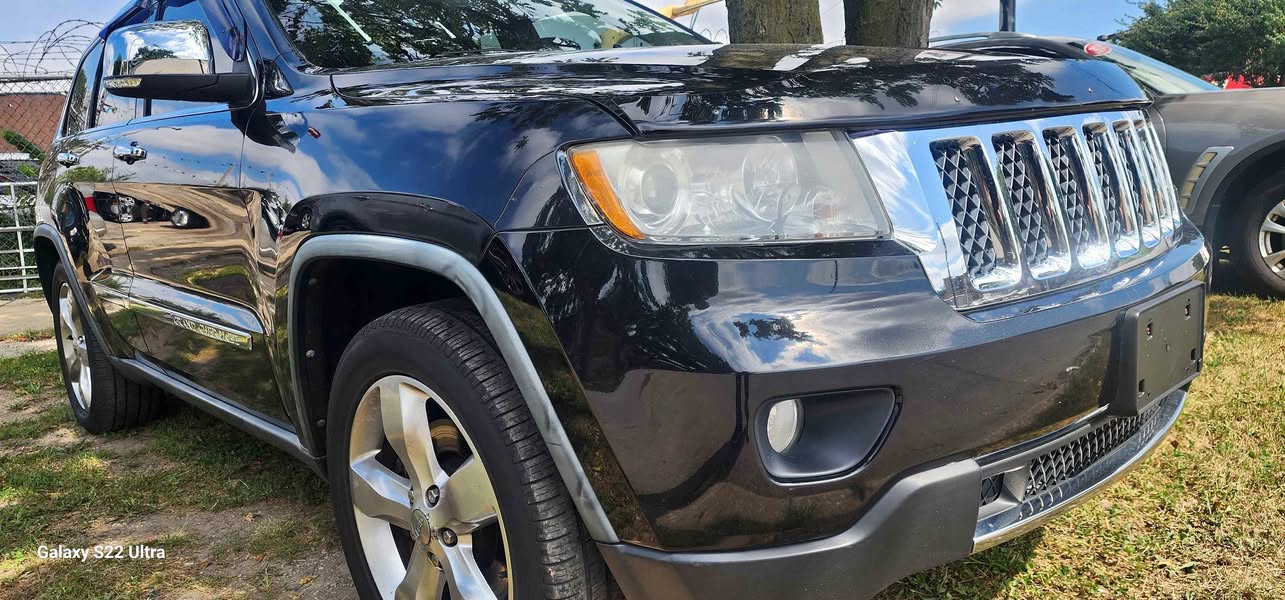 2012 Jeep Grand Cherokee - Overland Sport Utility 4D