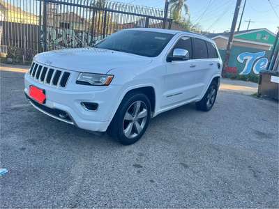 2016 Jeep Grand Cherokee - Laredo Sport Utility 4D