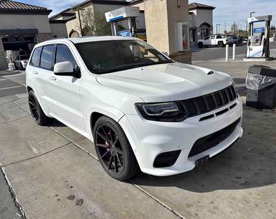 2017 Jeep Grand Cherokee - SRT Sport Utility 4D