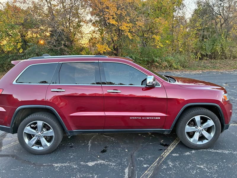 2015 Jeep Grand Cherokee - Limited Sport Utility 4D
