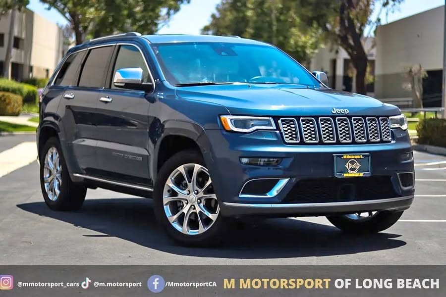 2020 Jeep grand cherokee summit