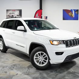 2020 Jeep GRAND CHEROKEE