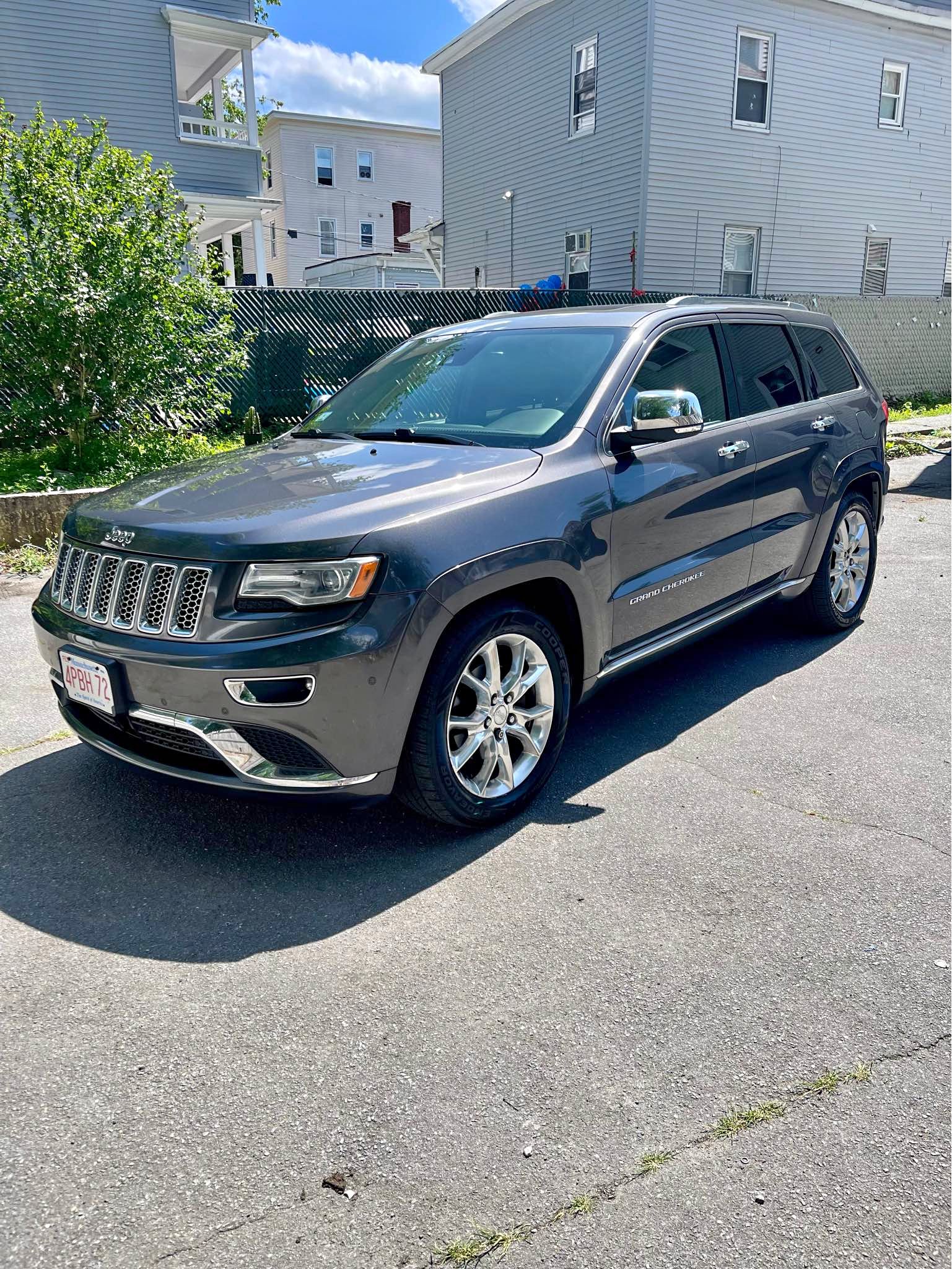 2014 Jeep Grand Cherokee - Summit Sport Utility 4D