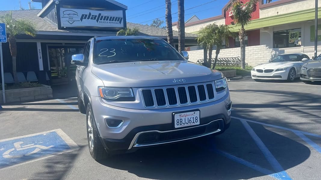 2015 Jeep Grand Cherokee Limited Sport Utility 4D