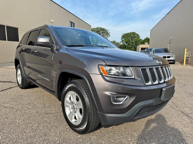 2015 Jeep Grand Cherokee - Laredo Sport Utility 4D