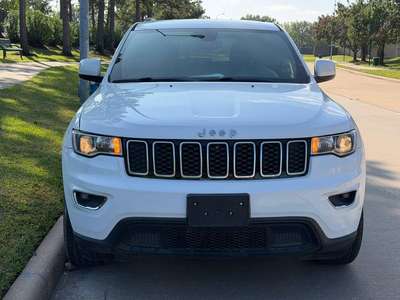 2019 Jeep Jeep Grand Cherokee Laredo E Sport Utility 4D