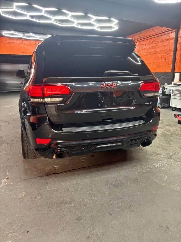 2017 Jeep Grand Cherokee SRT - SRT