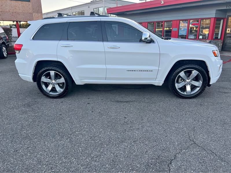 2014 Jeep Grand Cherokee - Overland Sport Utility 4D