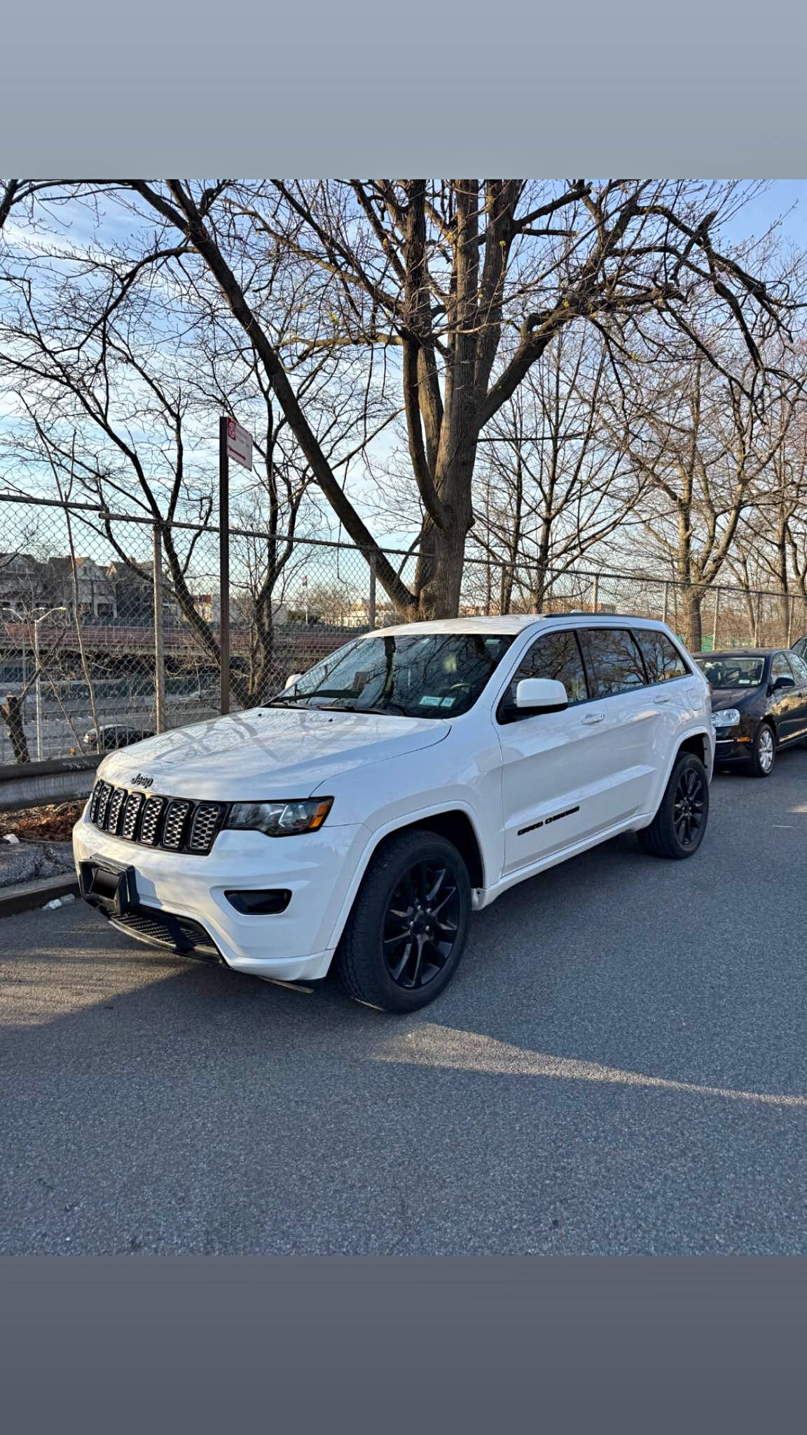 2018 Jeep Grand Cherokee - All New Altitude Sport Utility 4D