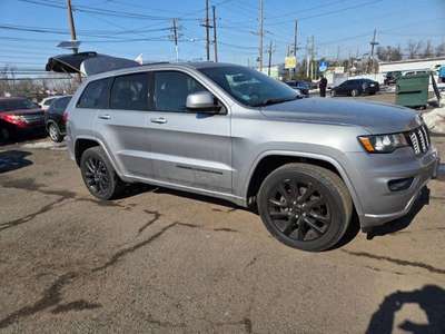 2017 Jeep Grand Cherokee Altitude