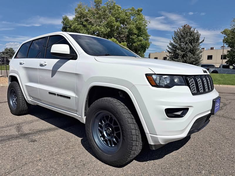 2021 Jeep Grand Cherokee - Laredo X Sport Utility 4D