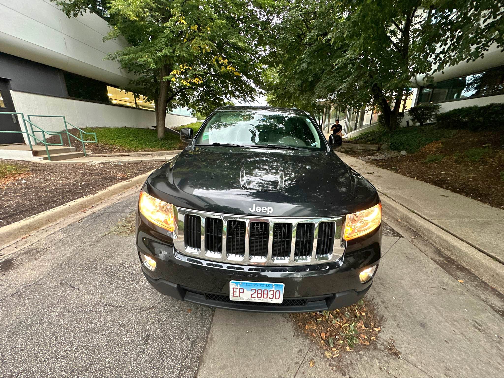 2013 Jeep Grand Cherokee L - Laredo Sport Utility 4D
