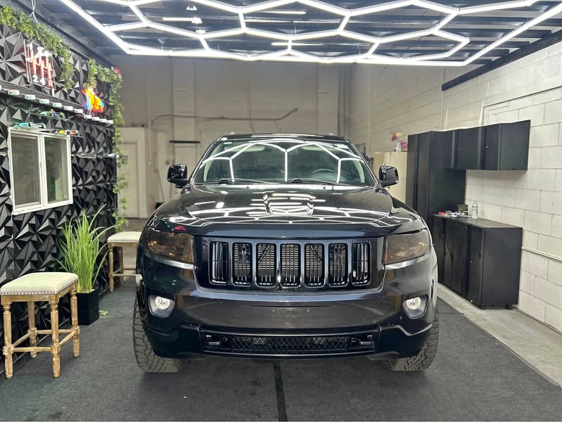 2011 Jeep Grand Cherokee - Limited Sport Utility 4D