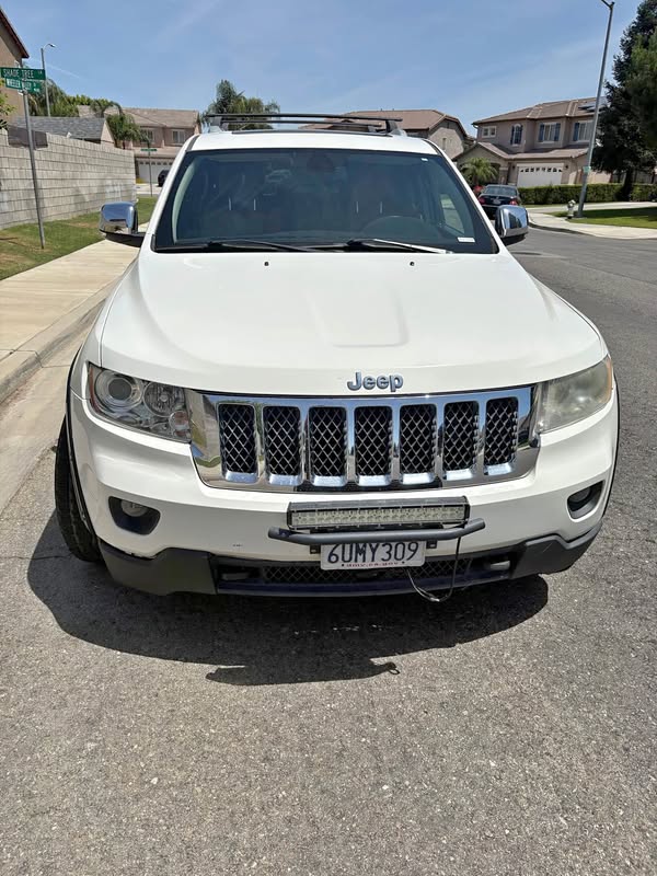 2012 Jeep Grand Cherokee 4xe - Overland Sport Utility 4D