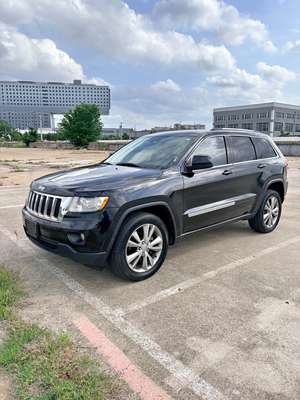 2013 Jeep Grand Cherokee - Laredo Sport Utility 4D