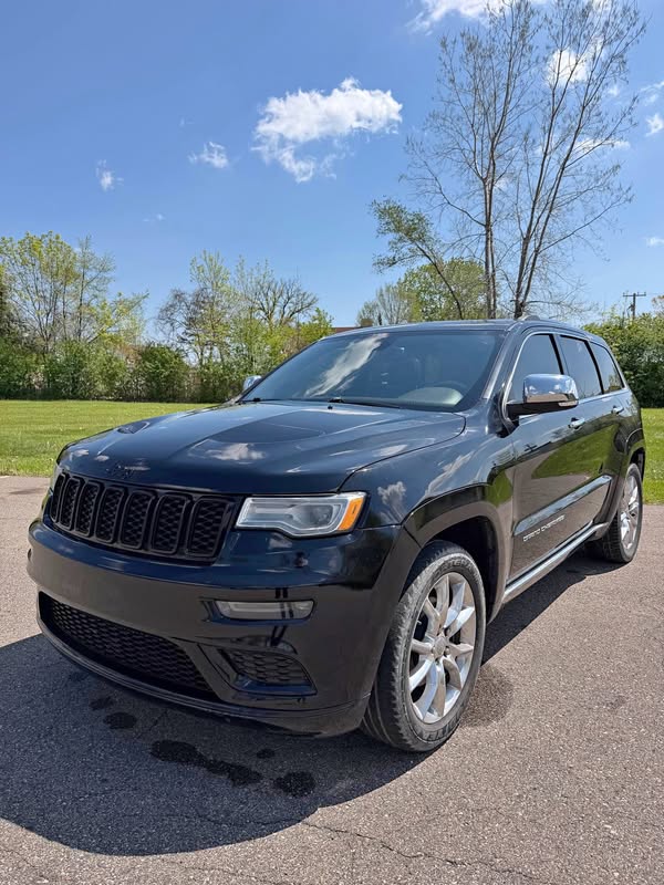 2015 Jeep Grand Cherokee - All New Summit Sport Utility 4D
