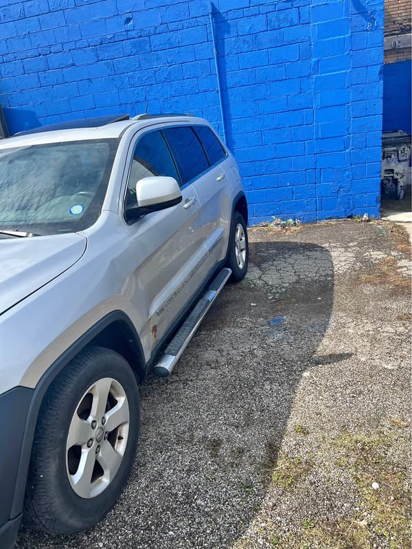 2012 Jeep Grand Cherokee - All New Laredo Sport Utility 4D