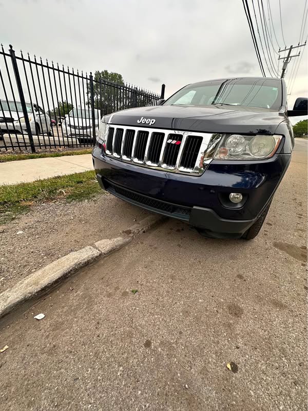 2012 Jeep Grand Cherokee - Laredo Sport Utility 4D