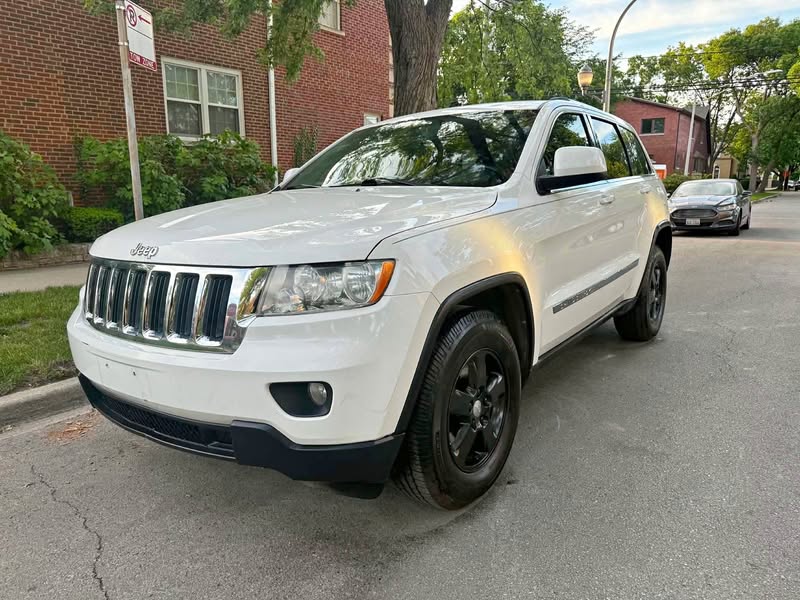 2013 Jeep Grand Cherokee - Laredo Sport Utility 4D