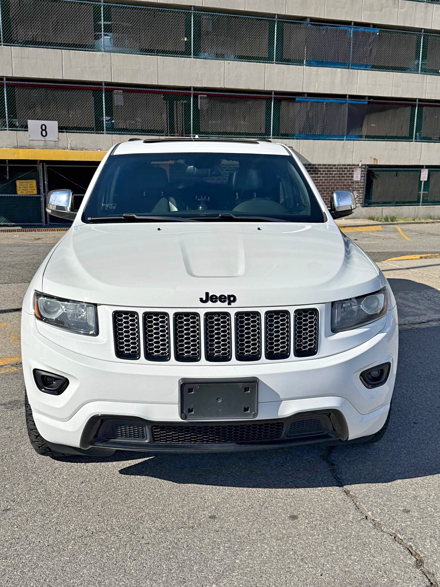 2015 Jeep Grand Cherokee - Laredo Sport Utility 4D