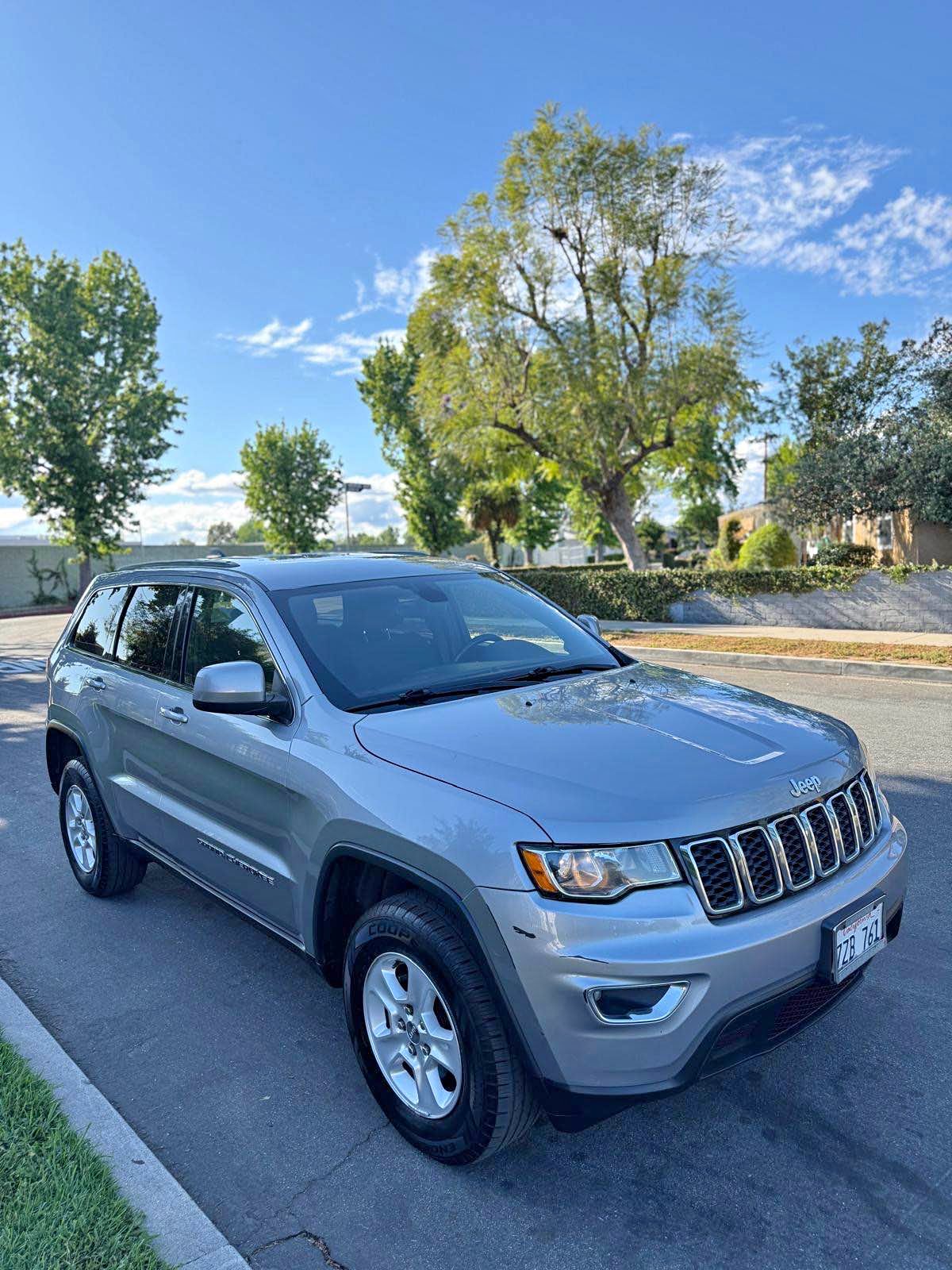 2017 Jeep Grand Cherokee - Laredo Sport Utility 4D