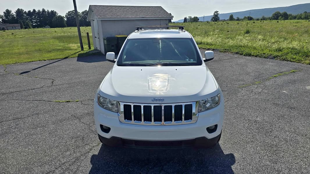 2013 Jeep Grand Cherokee - Laredo Sport Utility 4D