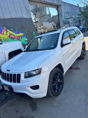 2015 Jeep Grand Cherokee - 5.9 Limited Sport Utility 4D