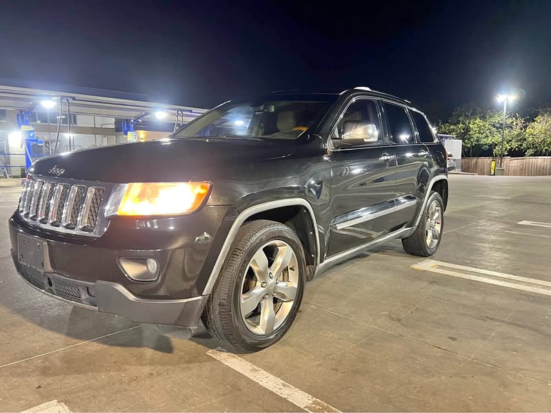 2012 Jeep grand Cherokee overland