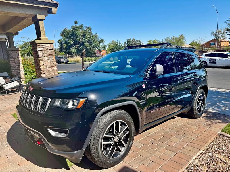 2017 Jeep Grand Cherokee - All New Trailhawk Sport Utility 4D