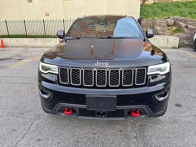2017 Jeep Grand Cherokee - TrailHawk Sport Utility 4D