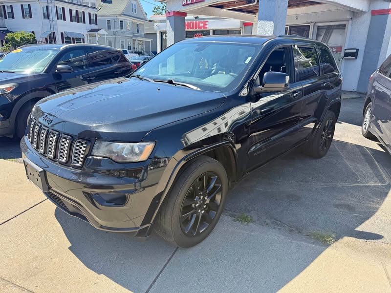 2018 Jeep Grand Cherokee - Altitude X Sport Utility 4D