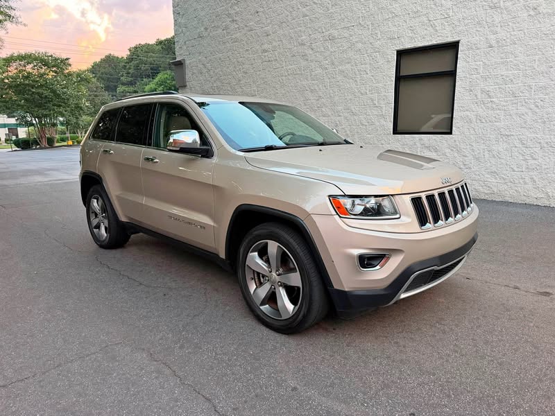 2015 Jeep Grand Cherokee - Limited Sport Utility 4D
