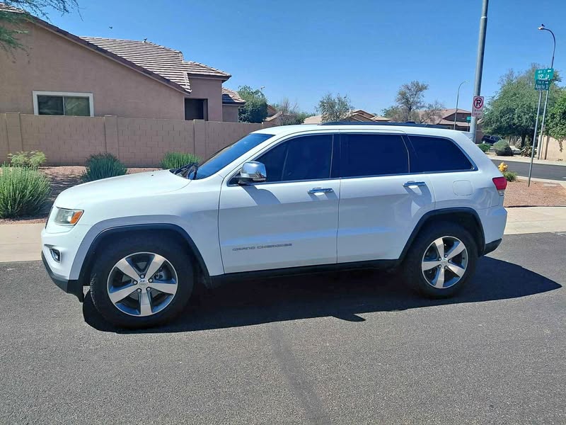 2015 Jeep Grand Cherokee - Limited Sport Utility 4D